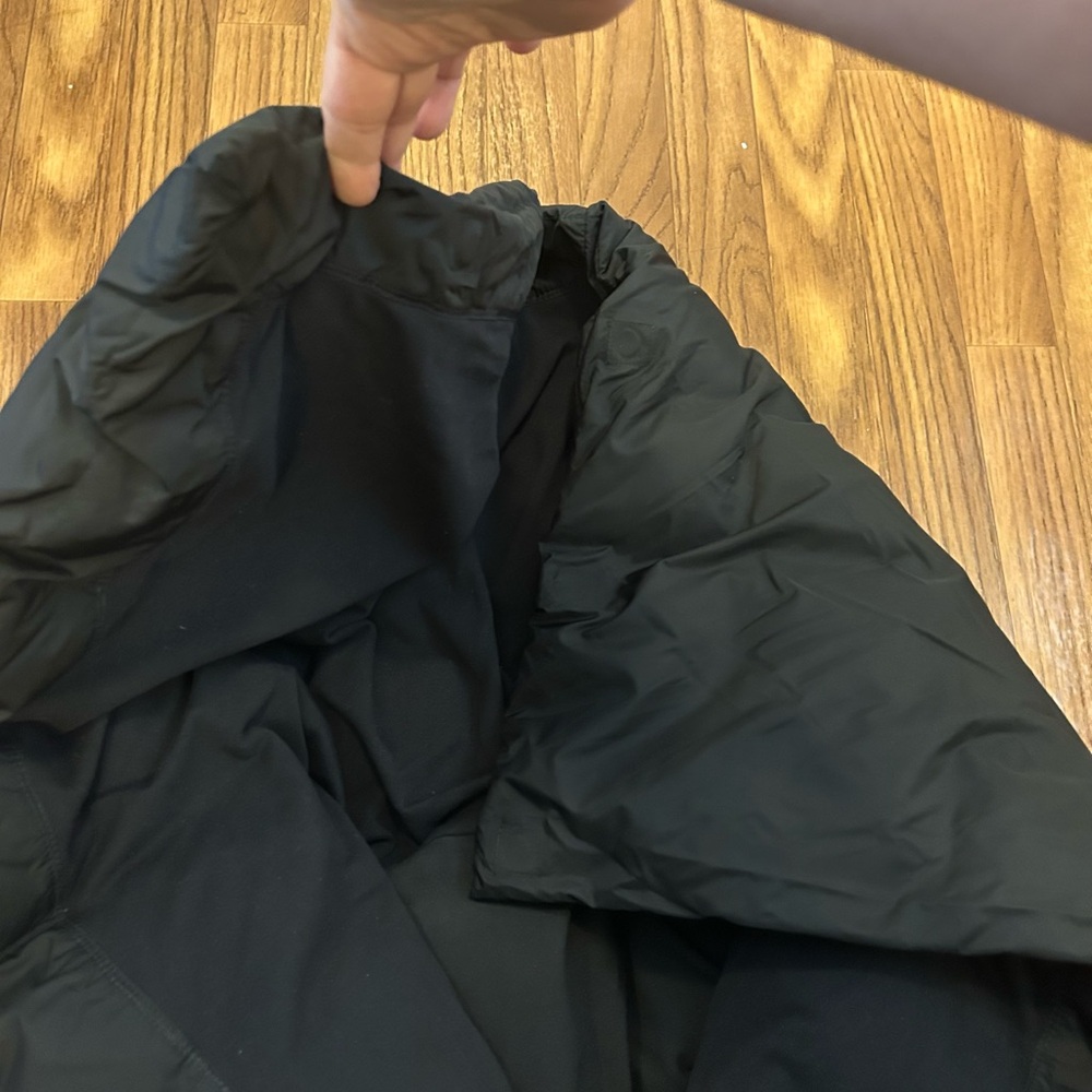 Lululemon Down To The Studio Down Jacket with Belt - Picture 11 of 13